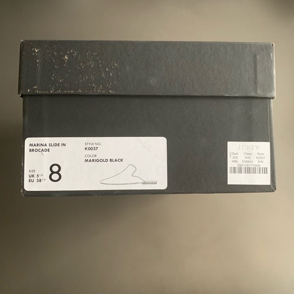 Beautiful Pointed Toe Slides - Picture 4 of 4